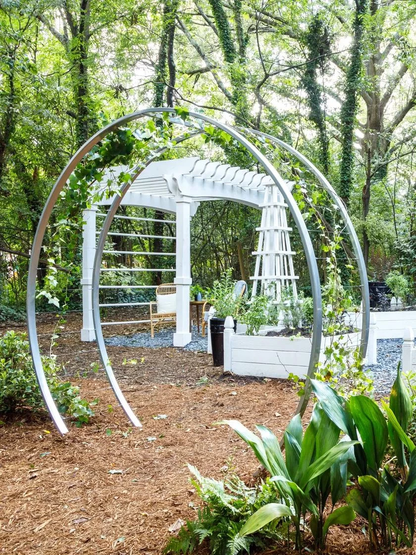 Gracie Modern Arbor, Large - Image 3