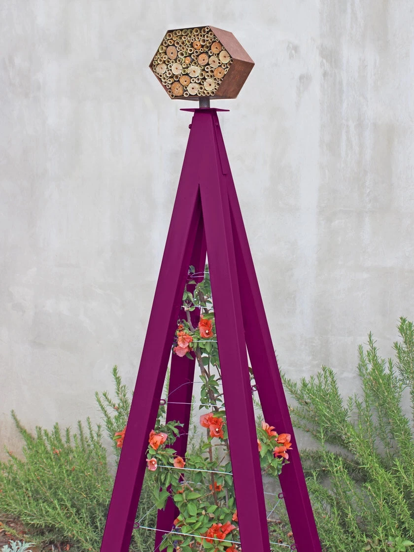 Bee Bungalow + Akoris Garden Tuteur Jr. - Image 8